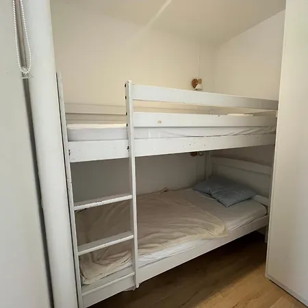 Superbe Studio Avec Wifi, Proche Centre-ville - Fr-1-374-226 Apartment