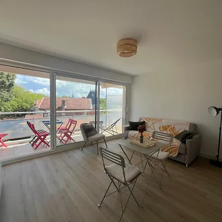 Apartment Superbe Studio Avec Wifi, Proche Centre-ville - Fr-1-374-226
