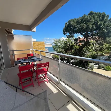 Apartment Superbe Studio Avec Wifi, Proche Centre-ville - Fr-1-374-226